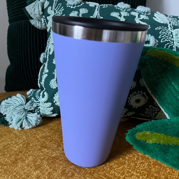 Hydroflask 28oz Tumbler w/ Large Press-In Straw Lid in Lupine - Picture 6 of 7